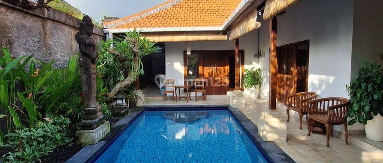 Villa di Canggu Badung 1