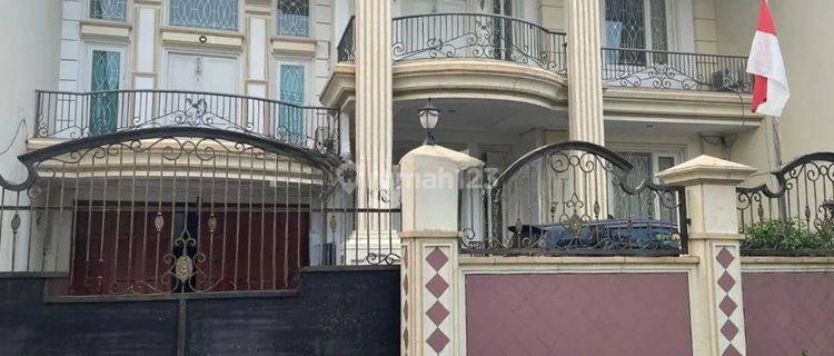 Rumah Mewah Full Marmer di Dharmahusada Indah Surabaya Siap Huni 1