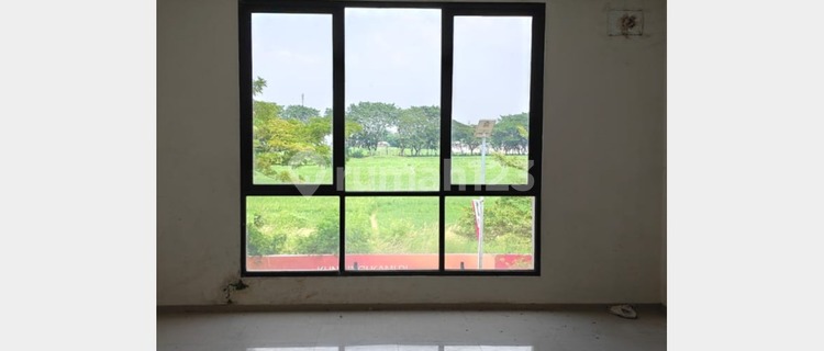 For Sale: 2-Story Shophouse in Emerald Sepatan, Tangerang 1