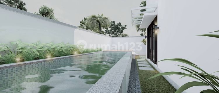 Villa for Sale in Puri Gading 1