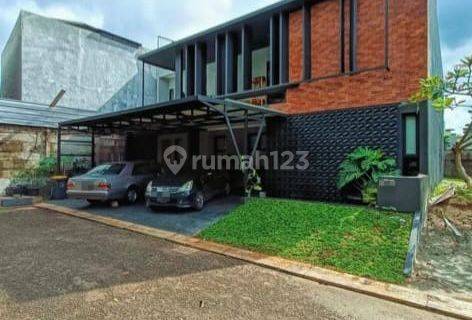 Rumah Industrial Modern Dalam Cluster Di Bintaro Jaya Sektor 9 1