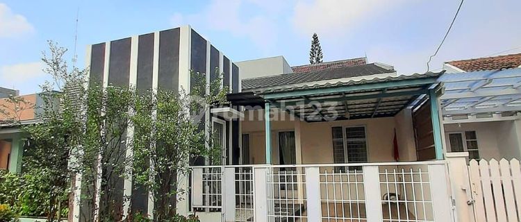 Rumah Minimalis Lokasi Strategis Di Graha Raya Bintaro Jaya 1