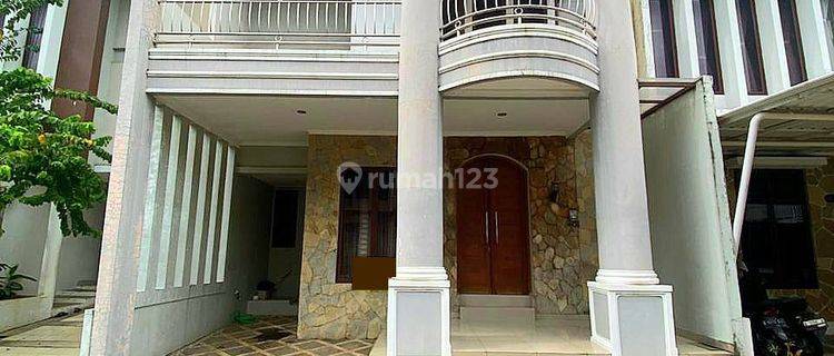 Rumah Modern Classic Halaman Luas Di Bintaro Jaya Sektor 9 1