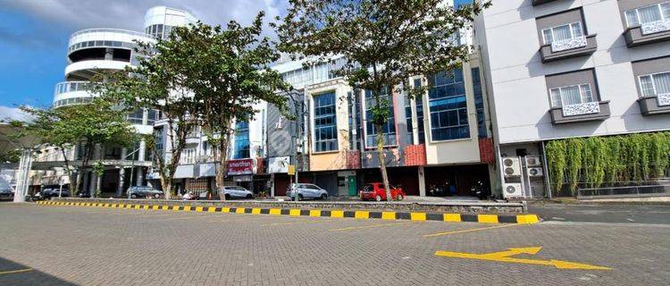 Dijual Ruko Baru Renovasi di Manado, Komplek Bahu Mall sebelah Transmart  1