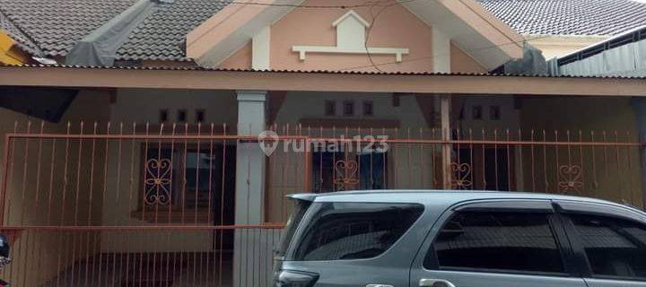 Rumah strategis 1