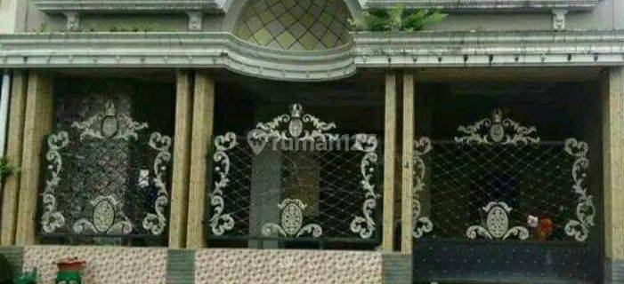Rumah strategis 1
