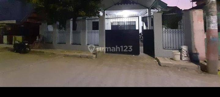 Rumah strategis 1