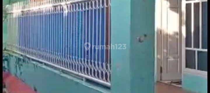 Rumah strategis 1