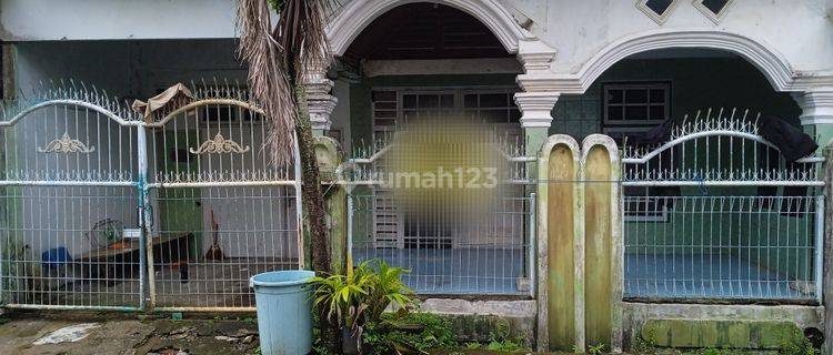 Rumah strategis 1