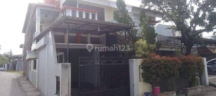 Rumah 2 lantai 1