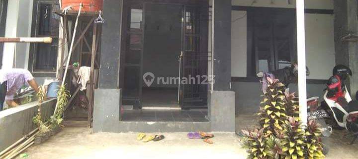Rumah strategis 1