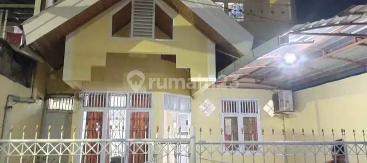 Rumah2 Lantai 1