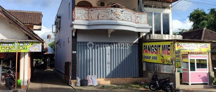 Rumah mewah dijual pinggir jalan raya 5 menit pasar wajak 1