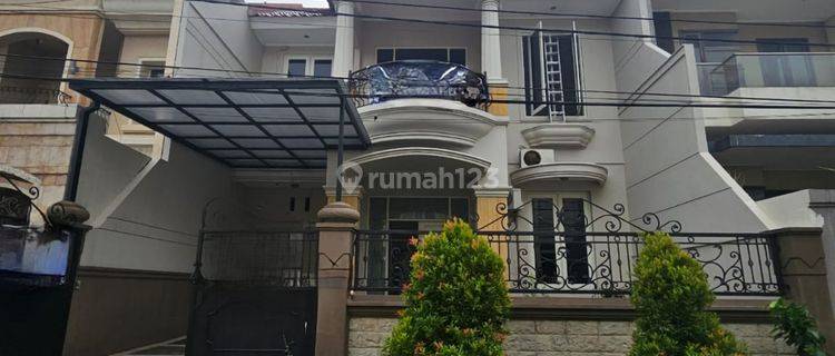 EMA269 TURUN 400 JT DAN MASIH NEGO !!  RUMAH 2 ARAYA 2 NUANSA KLASIK SUDAH RENOVASI SIAPP HUNI !! 1