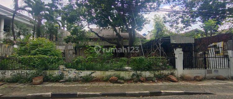 Hitung Tanah Rumah Tua di Menteng Pegangsaan Depan Taman 1