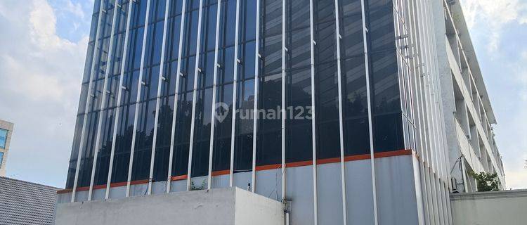 Ruang Kantor Gedung di Abdul Muis Gambir Siap Pakai 1