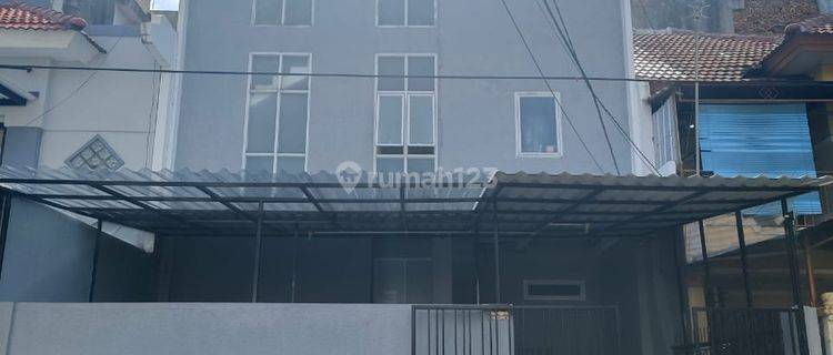 Jual Rumah Kosan Taman Palem Lestari Dekat Mall Sedayu dan Perkantoran 1