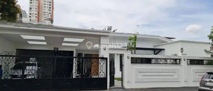 Rumah Mewah Murah Di Taman Wijaya Kusuma Cilandak Siap Huni  1