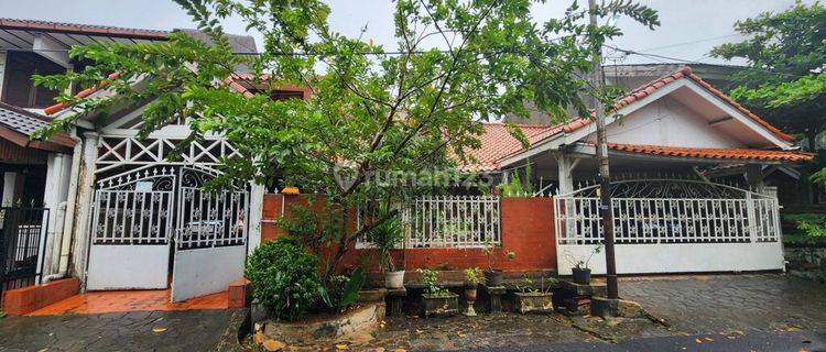 Rumah Asri Bebas Banjir Di Jalan Cendana Jakapermai Bekasi 1