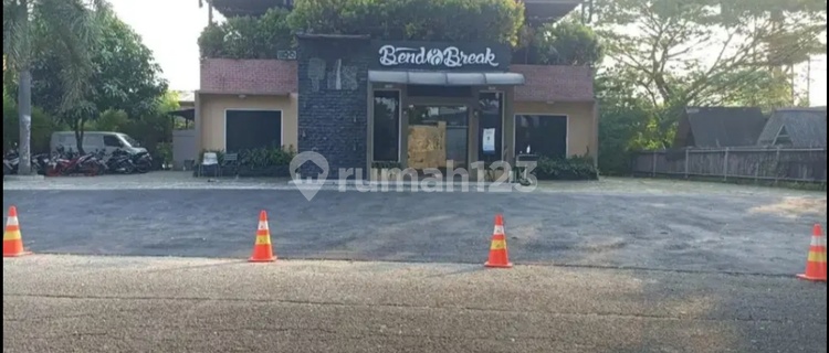 Dijual Ruang Usaha Ex Cafe di Sentra Kuliner Harapan Indah Bekasi 1