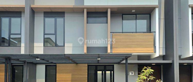 Dijual Rumah di Cluster Summarecon Bekasi 1