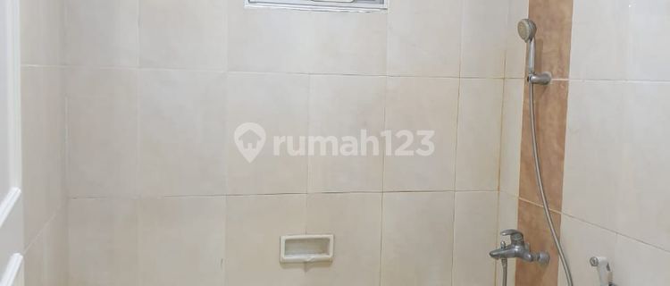 Rumah di PIK Garden House  Lingkungan Aman Siap Huni 1