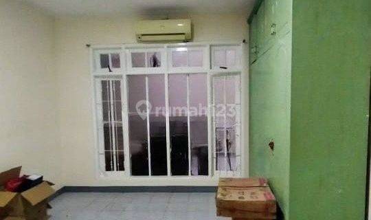 Dijual Rumah siap huni di Camar PIK 1 Uk. 8 x 23 SHM 1