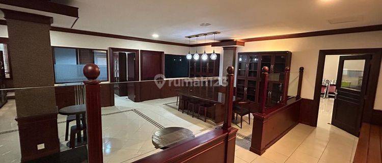 Dijual Gedung Latumenten 7lantai Siap Pakai 1