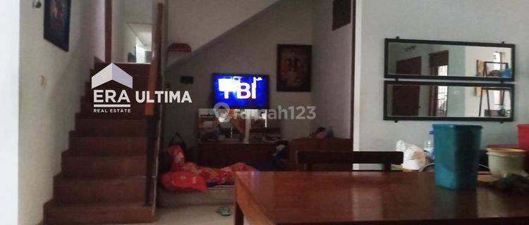 Rumah 2 Lantai Bagus Unfurnished SHM di Mengger, Bandung 1