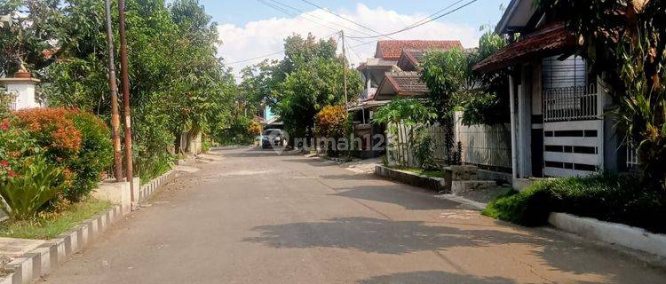 Dijual Rumah Saturnus Selatan Margahayu 1