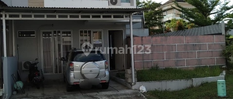 DISEWAKAN RUMAH CANTIK DENGAN FURNISHED DAERAH WANEA, HARGA SANGAT MURAH 1