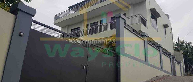 DIJUAL CEPAT RUMAH MEWAH DENGAN VIEW INDAH DALAM KOTA MANADO, HARGA SANGAT MURAH 1