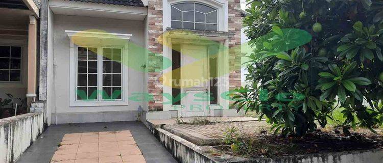 DISEWAKAN RUMAH CANTIK DAN MENARIK DAERAH CITRALAND, HARGA SANGAT MURAH 1