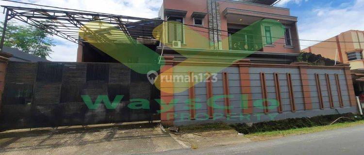 Disewakan Rumah Plus Gudang Menarik Daerah Tuminting, Harga Sangat Murah 1