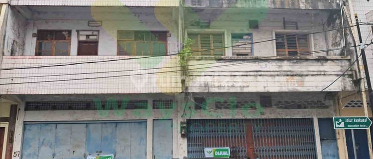 For Quick Sale, Very Strategic Shop House in Bitung Area, Very Affordable Price 1
