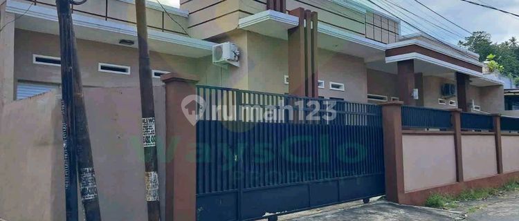 Disewakan Rumah Cantik Full Furnish Daerah Malalayang, Harga Sangat Murah 1