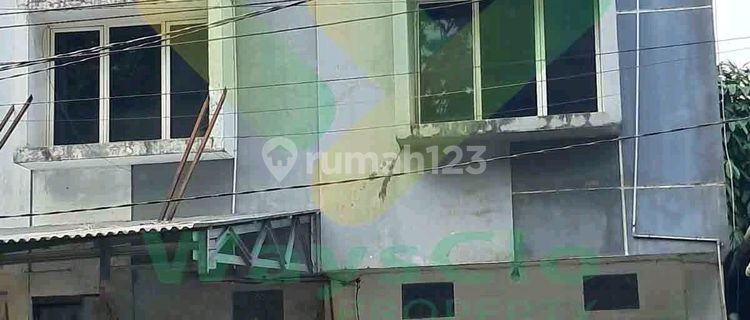 For Sale Fast, Attractive and Strategic Shop House in Tuminting Area, Very Cheap Price 1