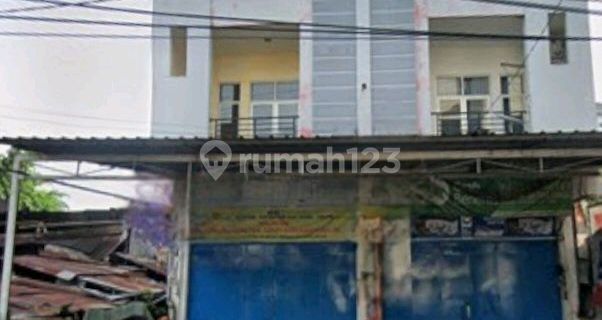 For Rent, Very Strategic Shop House in Wanea Area, Very Affordable Price 1