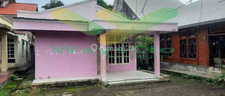 Disewakan Rumah Sangat Menarik Daerah Tuminting, Harga Sangat Murah 1