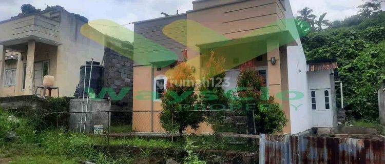 Dijual Cepat Rumah Menarik Daerah Sawangan, Harga Sangat Murah 1