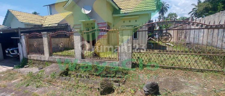 For Sale Cheap House in Malalayang Area, Below Market Price 1