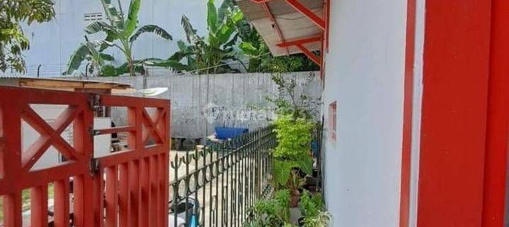 Rumah Hook di Dalam Gang Cirebon Kota Dekat Area Pabrik Gudang  1