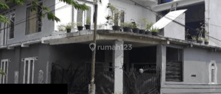 Dijual Cepat Rumah Luas 2 Lantai di Jl Ciremai Giri Perumnas 1