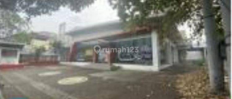 Dijual ex showroom mobil di Jl. Raya Mampang Prapatan, Jakarta selatan 1