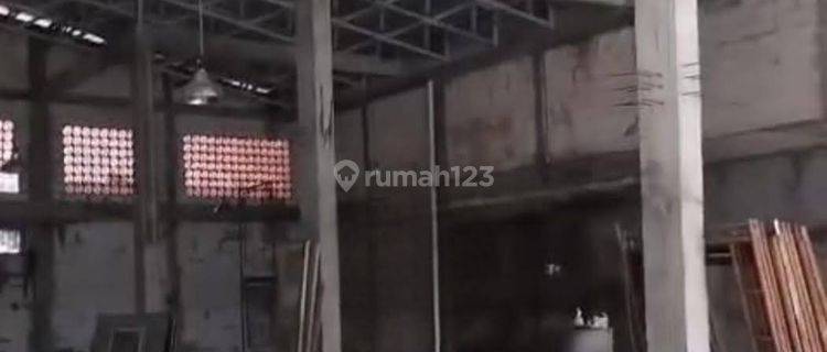 EMA345 DISEWA GUDANG SIAP PAKAI STRATEGIS MURAH DI SIMO KWAGEAN