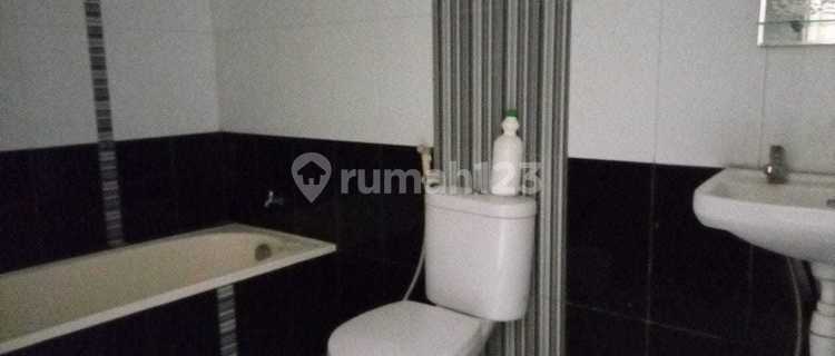 Ca896 Dijual Rumah Minimalis 1 LT Murah di Citraland 1