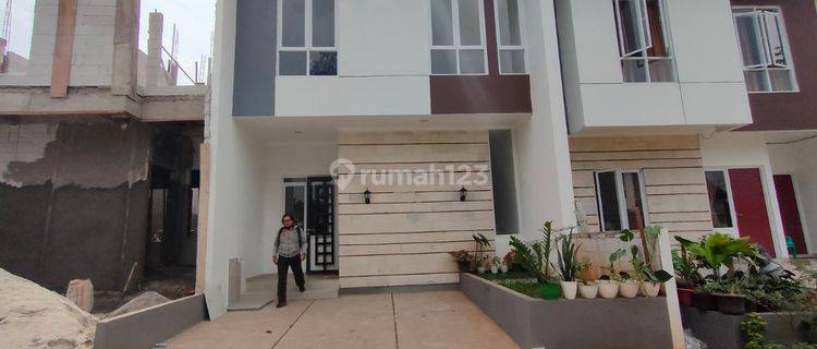 Di jual rumah 2 lantai ready free dp di jatiasih,harapan indah,Summarecon,galaxy,bojongmangu, pondok gede,jati kramat,kranggan, dekat MRT,LRT,stasiun KRL, kereta,TOll,halte busway,sekolah,angkutan Umum,pusat perbelanjaan,area wisata, 1