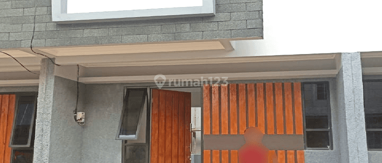 Rumah 2 Lantai Bagus Unfurnished di Sawangan Depok 1