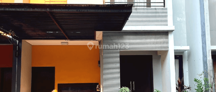 Dijual Rumah 2 Lt Semifurnish Hanya 10 Menit Ke Lrt Cikunir 2  1