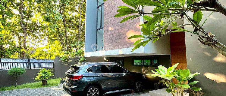 Di Jual Rumah Design Villa 3 Lantai Mewah dan Sejuk di Semarang hanya 5 menit ke Airport 1